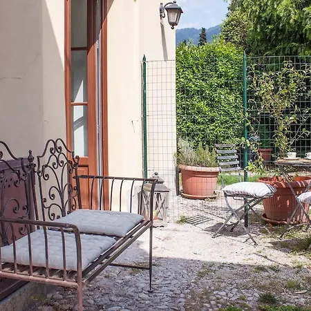 Bed & Breakfast Casa La Viola Blu Cernobbio